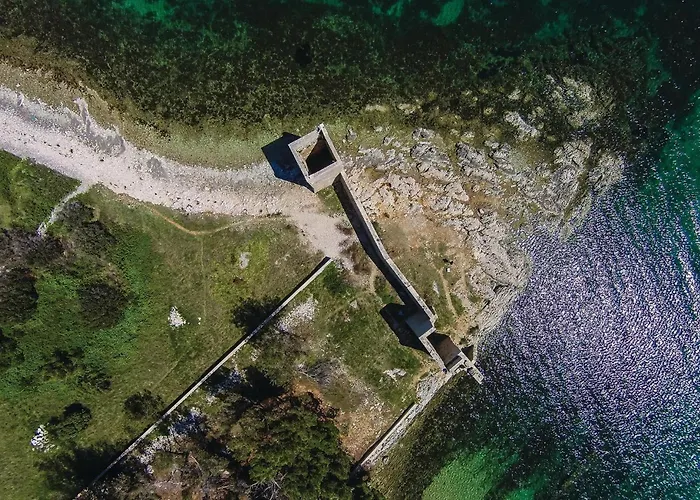 Beautiful In Holiday home Vir