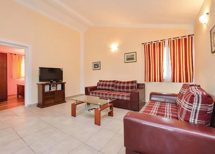 Beautiful In Holiday home *
